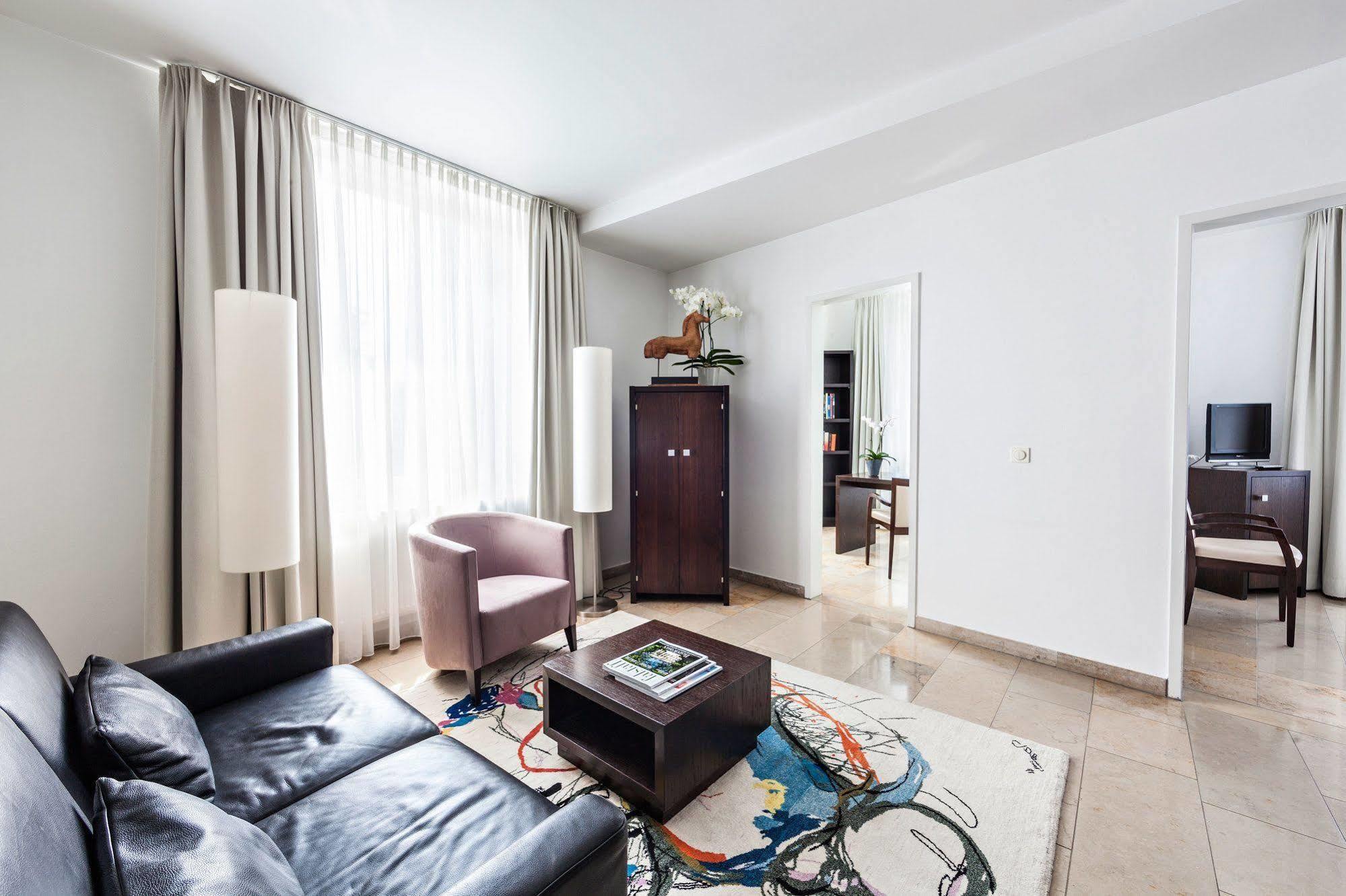 Burns Art Hotel Düsseldorf Extérieur photo