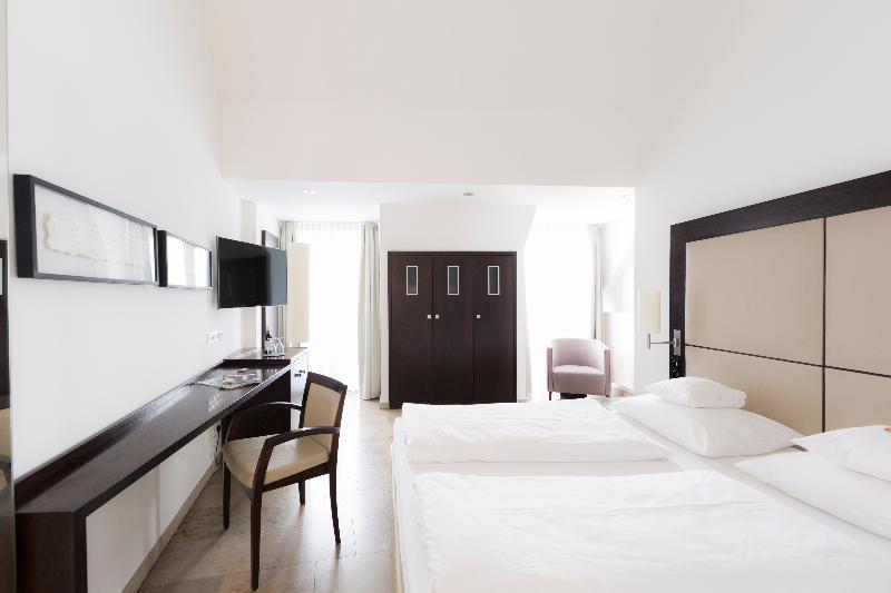 Burns Art Hotel Düsseldorf Extérieur photo